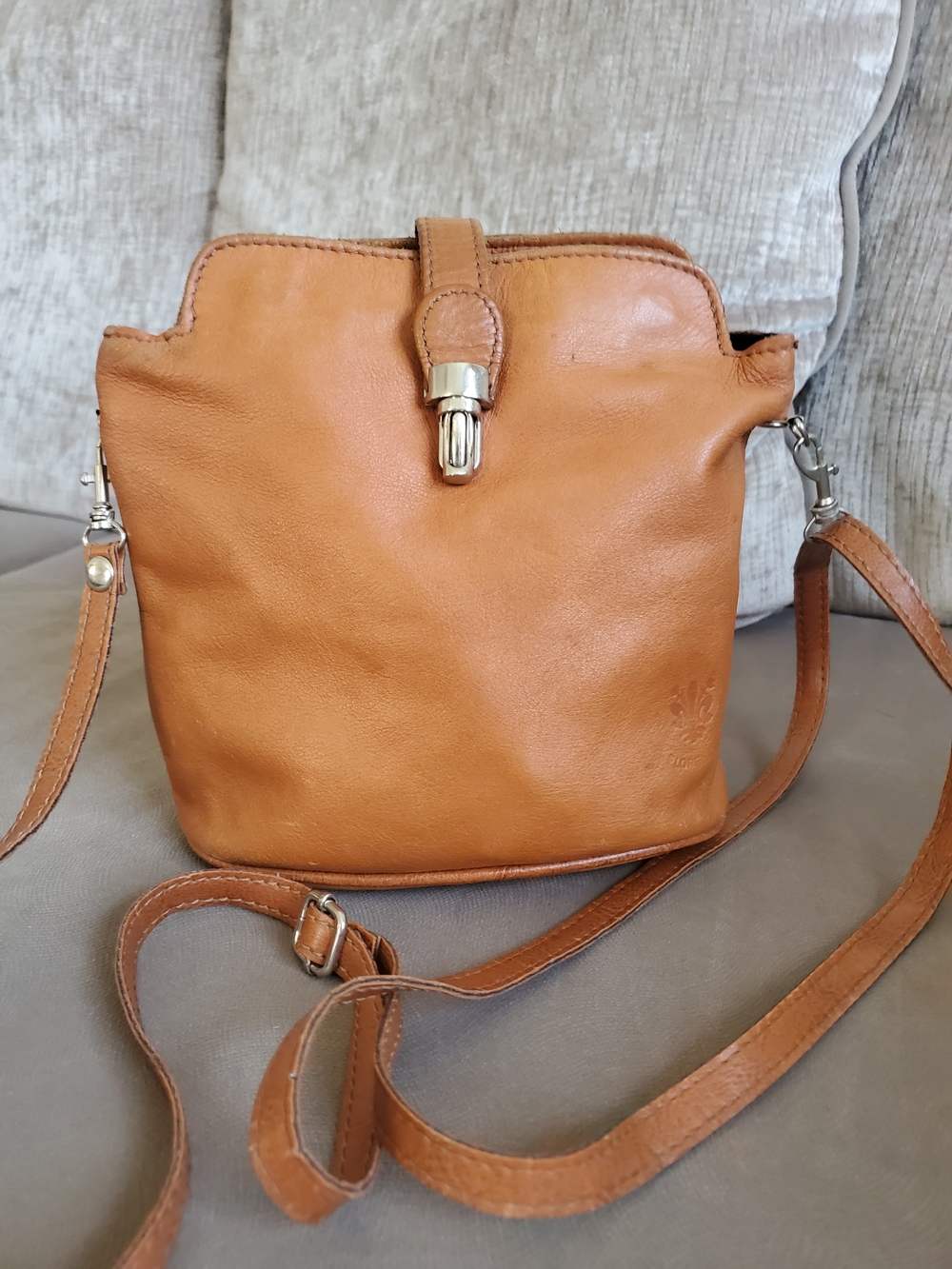 Firence Italian Soft Leather Crossbody Bag in Cognac Womens